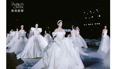 海上婚纱秀！東田之星学校助力Jimmy Choo2025春夏发布